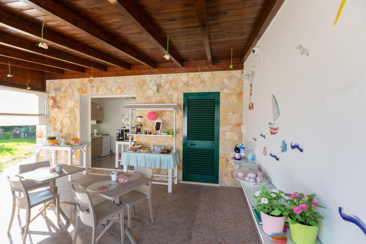 B&B L'Isola Che Non C'E Torre San Giovanni Ugento Eksteriør bilde
